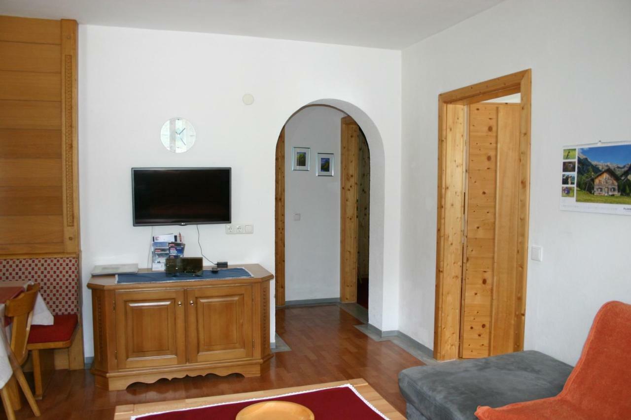 וונס Ferienwohnung Christina Gundolf מראה חיצוני תמונה